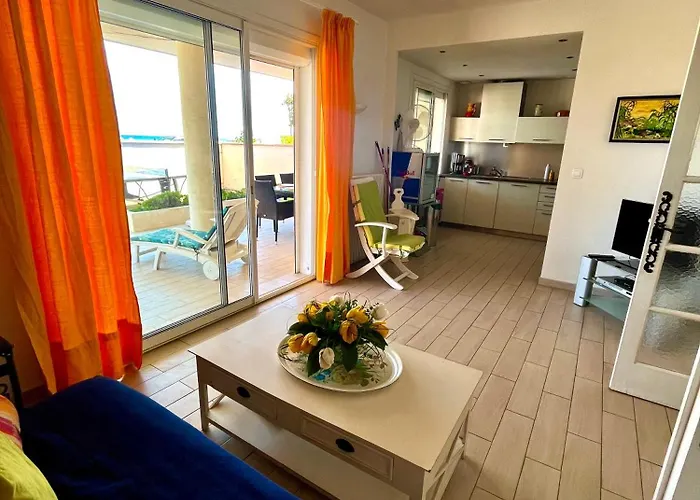 T3, Plain Pied, Face Mer, 6 Couchages