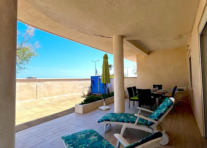 T3, Plain Pied, Face Mer, 6 Couchages * Narbonne-Plage